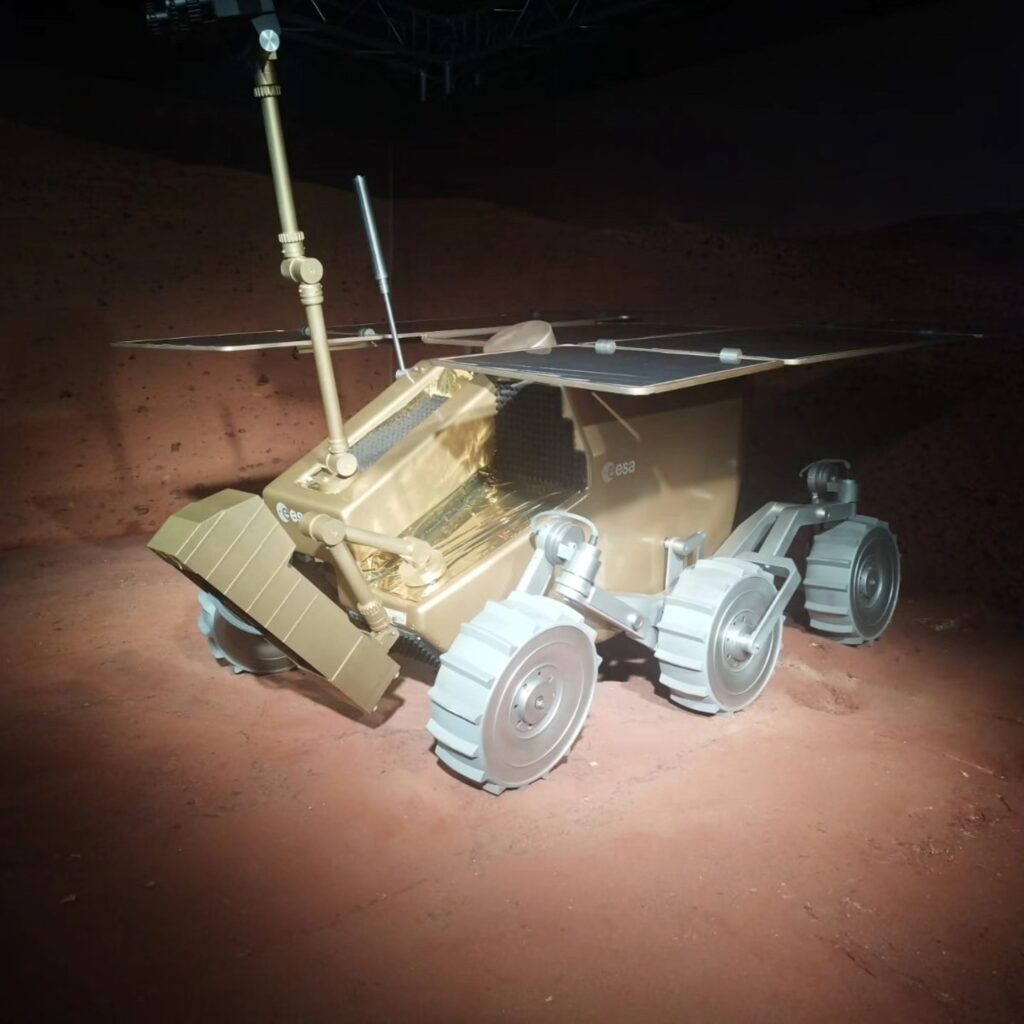 586607146 1422935496502903 7411263113286453492 n